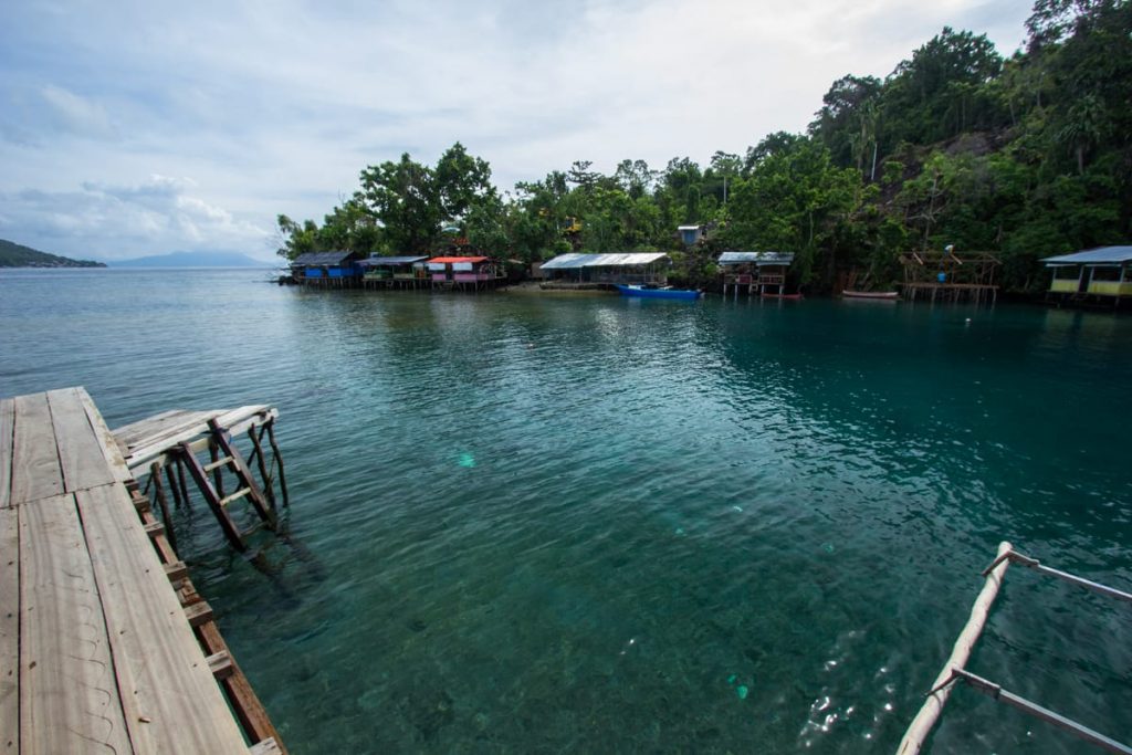 Pantai Jikomalamo Ternate