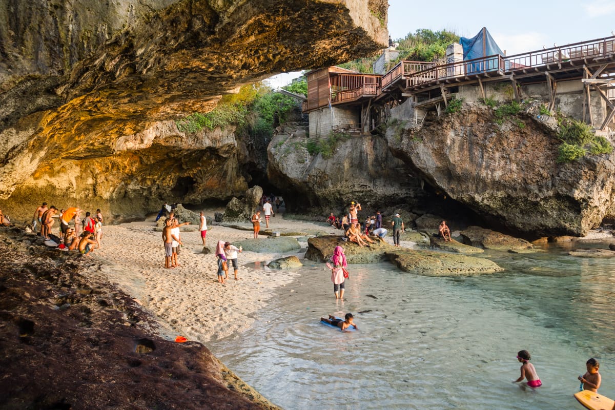 A Guide to the Best Beaches in Uluwatu, Bali