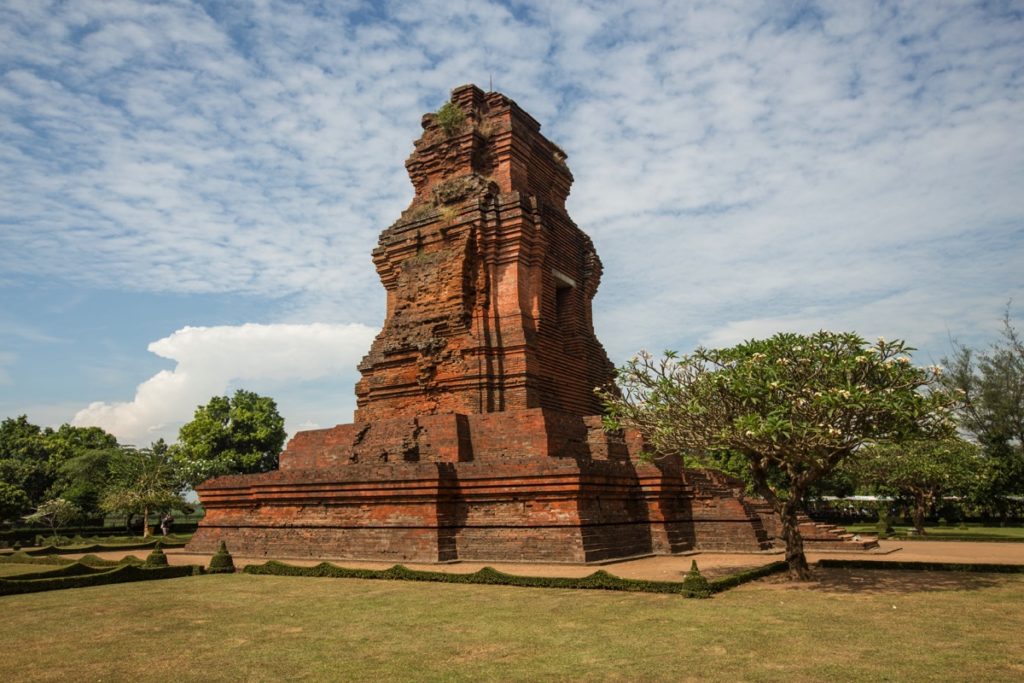 Candi Brahu Mojokerto