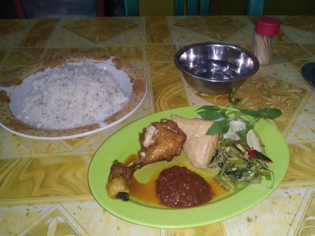 Ayam Lalapan